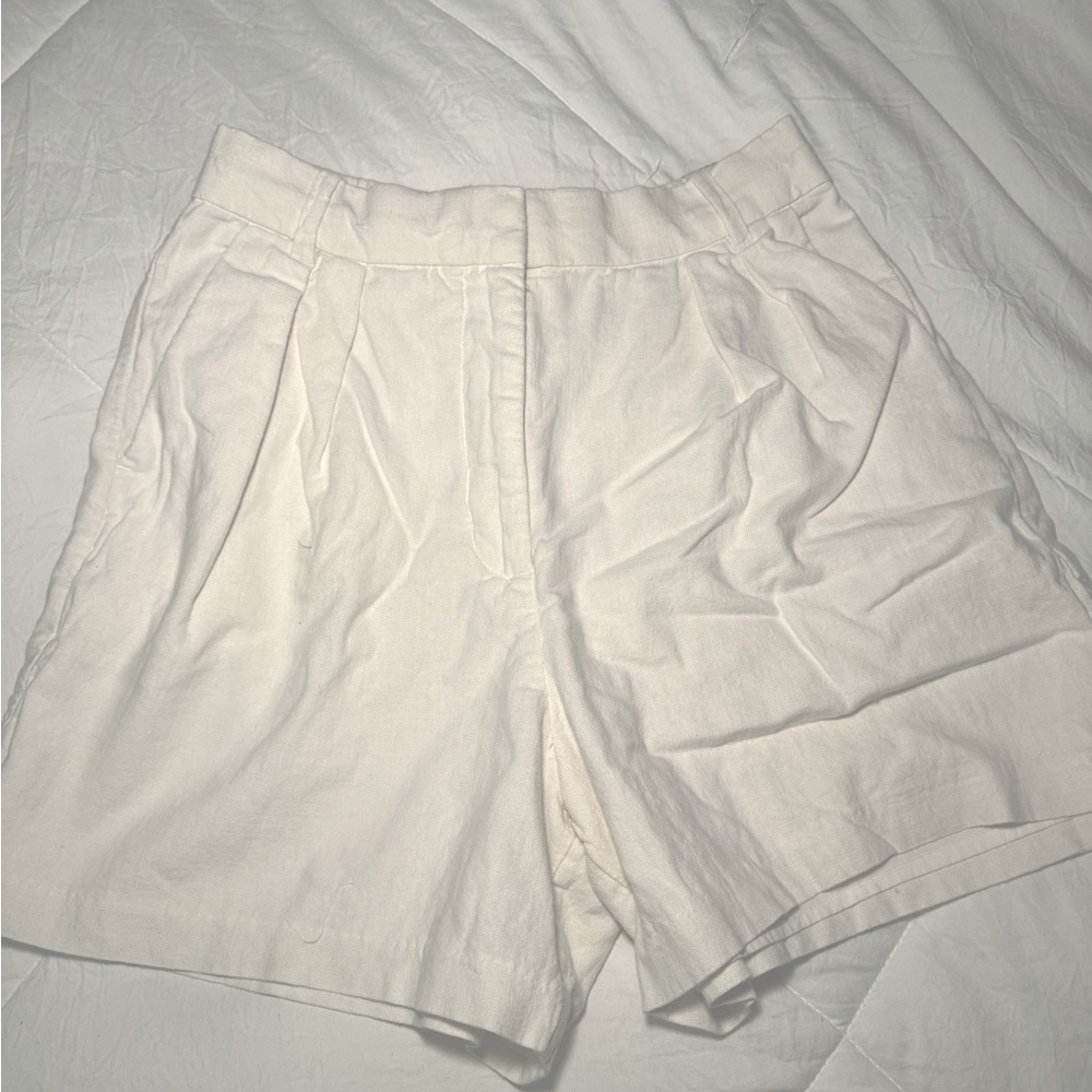Abercrombie High Rise Linen Shorts Size Small White/Off White